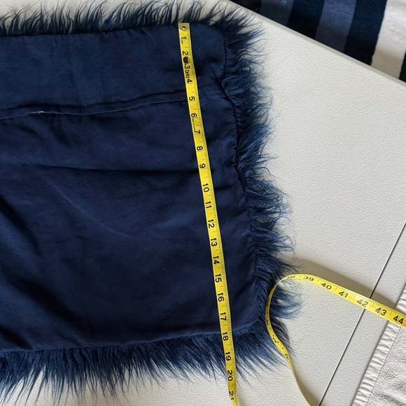 Luxurious Navy Faux Fur Pillow - Picture 3 of 5